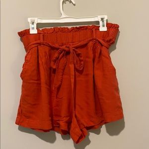 American Eagle paper bag waist shorts